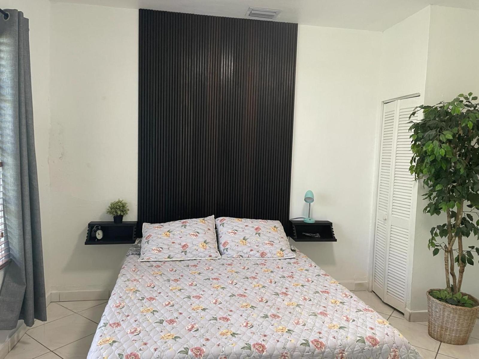 Private Suite Next To Calle Ocho Miami Exterior foto