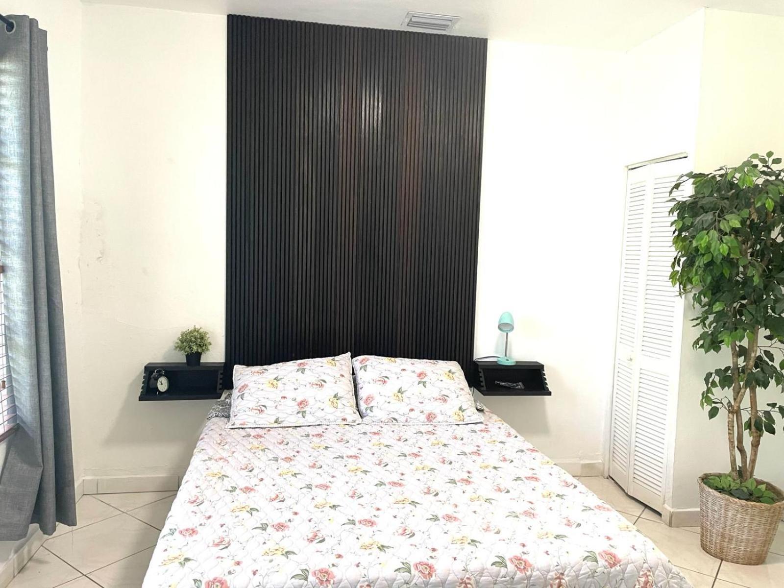 Private Suite Next To Calle Ocho Miami Exterior foto